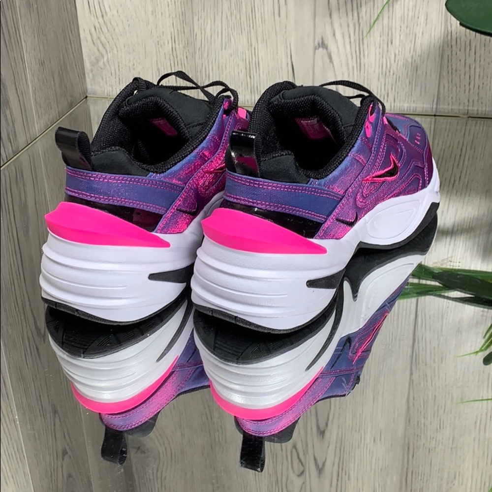 ❤️ WMNS NIKE M2K Tekno Laser Fuchsia Purple - Picture 6 of 8